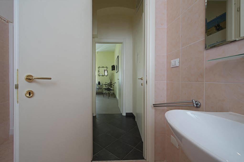 La Casa Di Gabriella Villa La Spezia Buitenkant foto
